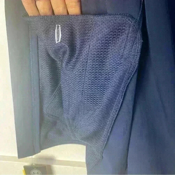 Men's Notre Dame Under Armour Light water resistance Jacket small NWT - Picture 5 of 12